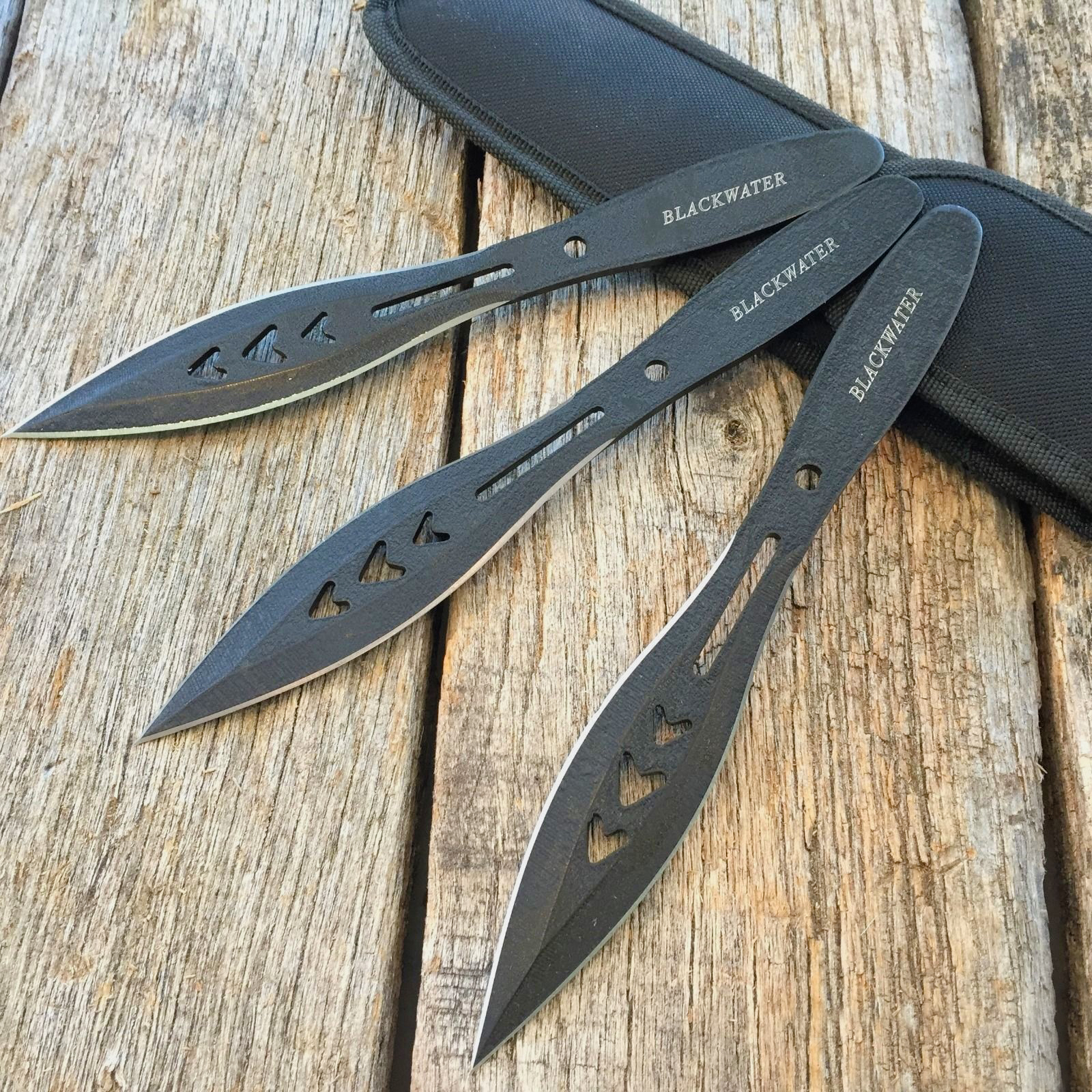 Throwing Knife Guide & 10 Best Throwing Knives Review