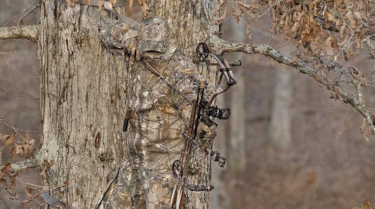 how to hunt: camouflage hunting tactic