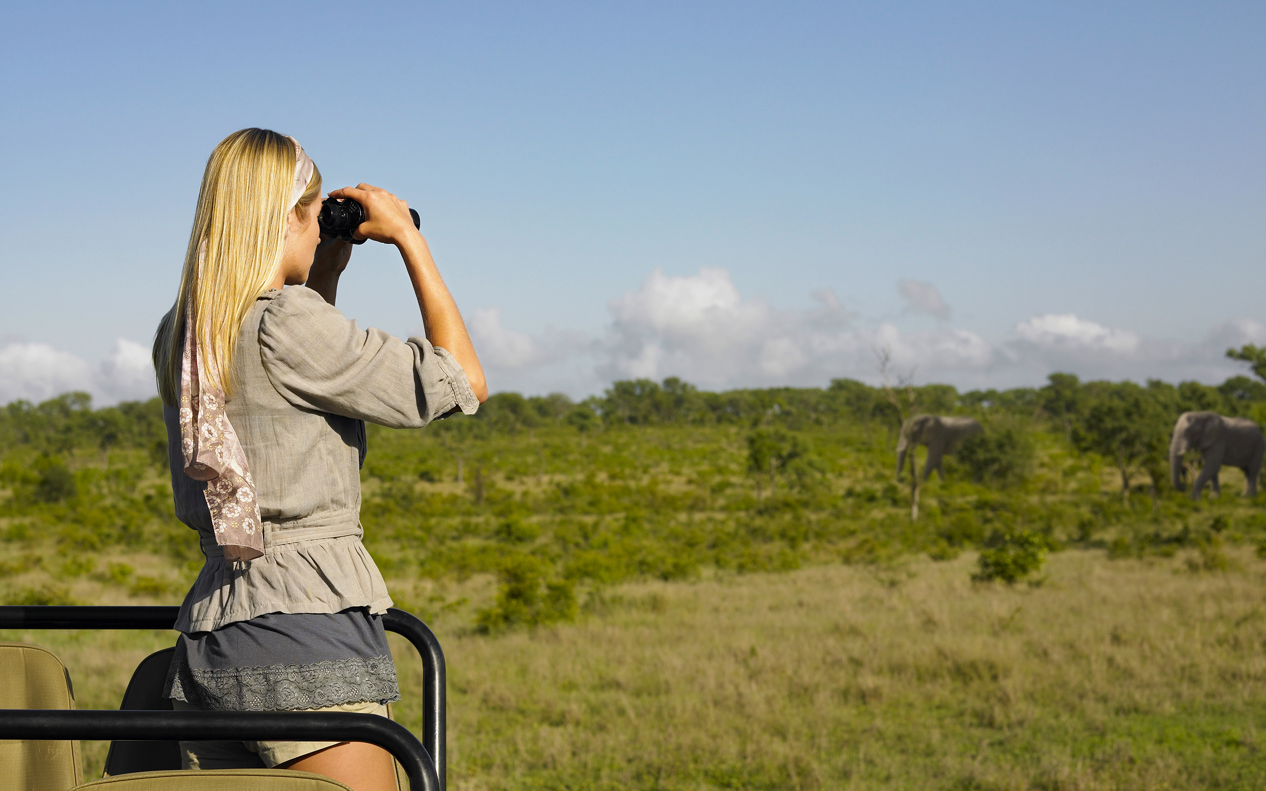 How to Pick the Right Hunting Binoculars