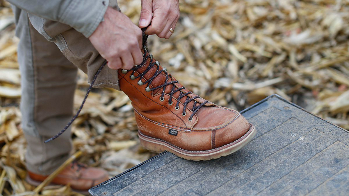 How to Pick the Best Hunting Boots for Men